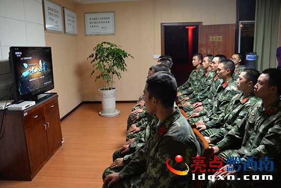 h侯(du)ٱ۾(hu)տ(zhn)ʮĵաꐁ?jn)zӰ.jpg
