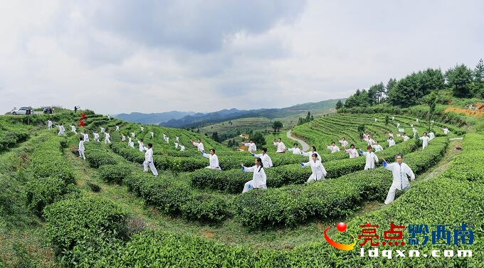 QQ截圖20160516215120.jpg