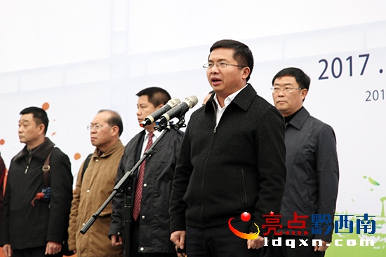 州委常委、州委組織部部長(zhǎng)顧先林宣布開工    郭澤玉攝.jpg