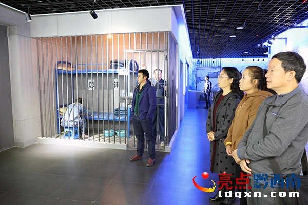 D4“Īֱر׽”̎ɲ^ģMO(jin)zܵď(qing)ҵ..JPG